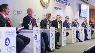 St. Petersburg Uluslararası Ekonomi Forumu başladı