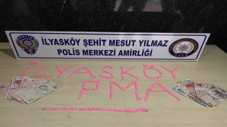Şüpheli şahıs kovalamaca sonucu 223 uyuşturucu hapla yakalandı