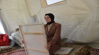 Suriyeli Betül, Türkiye ve Erdoğan sevgisini resme döktü