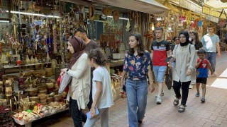 Tarihi ilçe Amasra, nüfusunun 10 katı ziyaretçi ağırlıyor