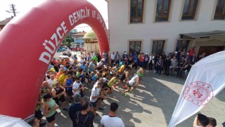 Tarihi İpek Yolu trail koşusu 700 sporcu ile start aldı
