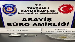 Tavşanlıda durdurulan araçta uyuşturucu ele geçirildi