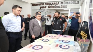 TEMde durdurulan otomobil uyuşturucu deposu çıktı: 34 bin hap ele geçirildi