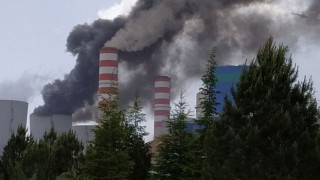 Termik Santralde çıkan yangına müdahale ediliyor