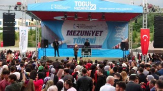 TOGÜ mezunlarını konser ile uğurladı