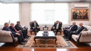 Türk Eğitim-Senden Bakan Tekine ziyaret