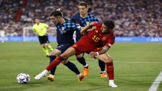 UEFA Uluslar Liginde şampiyon İspanya