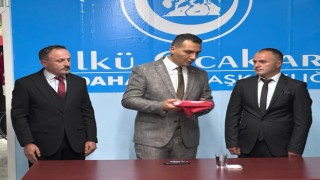 Ülkü ocaklarında devir teslim töreni