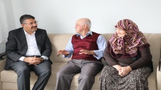 Vali Ali Çelik, Babalar Gününü şehit babalarıyla geçirdi