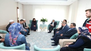 Vali Atay vefat eden Kıbrıs Gazisinin ailesine taziyede bulundu