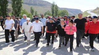Vali Çiçek ve Başkan Büyükkılıçtan Soğanlıda İnceleme
