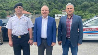 Valinin durdurduğu aracın sürücüsüne 777 lira ceza