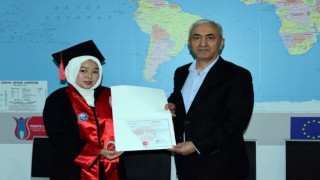 Yabancı ülkelerden Kastamonu Üniversitesine gelen öğrenciler sertifikalarını aldı