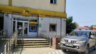 Yağmur sonrası PTT şubesi kapandı