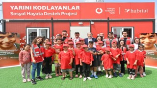Yarını Kodlayanlar Sosyal Hayata Destek projesinde ikinci konteyner sınıf Kahramanmaraşta açıldı