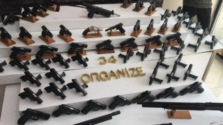 Yasa dışı imalathanelerde ele geçirilen silahların sergisi yapıldı