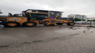 Yenimahallede kuvvetli sağanak mesaisi