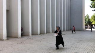 YKSde ikinci oturum maraton koşusunu aratmadı, saniyeler ile sınava yetiştiler