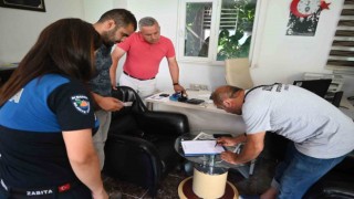 Yolda bulduğu 15 bin lirayı sahibine ulaştırdı