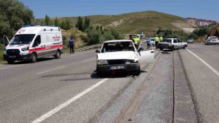 Yozgatta iki otomobil çarpıştı: 1 yaralı