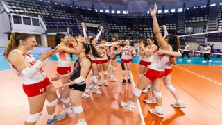 17 Yaş Altı Voleybol Kız Milli Takımı, yarı finalde
