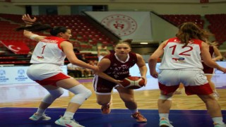 18 Yaş Altı Kız Basketbol Milli Takımı, Letonyayı mağlup etti