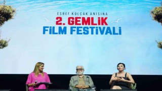2. Gemlik Film Festivalinin açılışını Cezmi Baskın ve Gonca Vuslateri yaptı