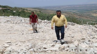 25 milyon TLlik kaybı onu yıldırmadı, deprem bölgesinde tekrar çalışmaya başladı