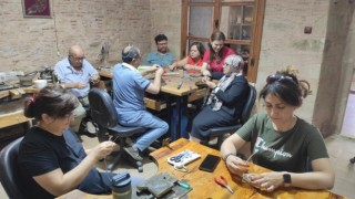 5 bin yıllık sanatın yeni ustaları Manisada yetişiyor