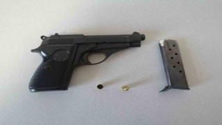Adilcevazda havaya ateş açıp kaçmak isteyen şahıslar yakalandı