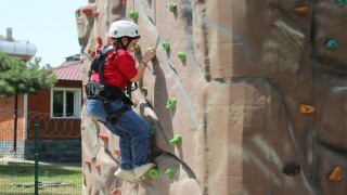 Adrenalin tutkunlarının yeni adresi Küçükçekmecedeki macera parkları