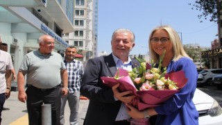 AK Partili Çankırı, İzmirde 230 bin esnafı dinleyecek
