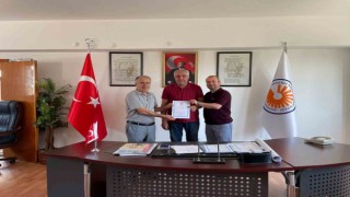 Akdeniz Sanayi Sitesinde tapu sevinci