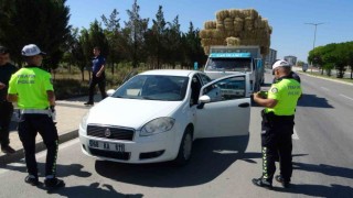 Aksarayda asayiş ve trafik uygulamaları gündüz de devam ediyor