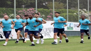 Alanyaspor çift idmanla sezona hazırlanıyor