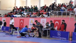Anadolu Yıldızlar Ligi Osman Bayrakdar Sezonu Güreş Bölge Şampiyonası tamamlandı