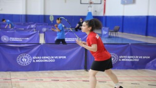 ANALİG badminton grup müsabakaları Sivasta başladı