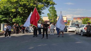 ANALİG voleybolcuları Ardahanda kortej yürüyüşü yaptı