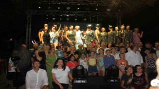 Antalya Düşünce Platformundan savaş mağduru çocuklara muhteşem gece