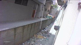 Arnavutköyde 6 katlı 2 binayı küle çeviren yangının çıkış anı kamerada
