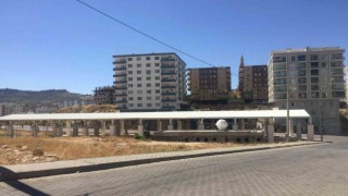 Artuklu ilçesinde kapalı semt pazarında sona gelindi