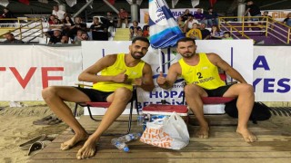 Artvinde uluslararası plaj voleybol turnuvası devam ediyor