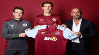 Aston Villa, Pau Torresi kadrosuna kattı