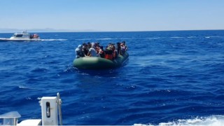Ayvacık açıklarında Yunan unsurlarınca ölüme terk edilen 84 kaçak göçmen kurtarıldı