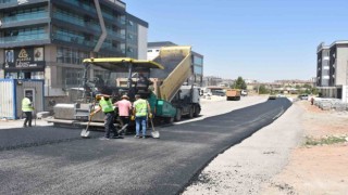 Bağlar Belediyesi yol ve asfalt çalışmalarını sürdürüyor