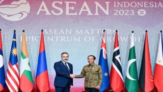 Bakan Fidan, Türkiye-ASEAN ilişkilerini geliştirmek için Endenozya'da