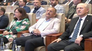 Bakan Özhaseki: “Fay kırıkları ve fay hatları üzerinde yapılaşma olmayacak”