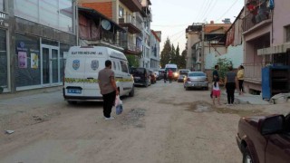 Balkondan düşen yaşlı adam hayatını kaybetti