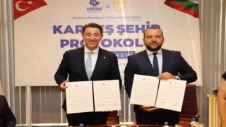 Bandırma ve Novipazar Belediyeleri arasında kardeşlik protokolü imzalandı