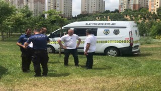 Başakşehirde 18 yaşındaki genç parkta ölü bulundu